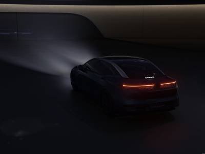 Zeekr 007 (2)