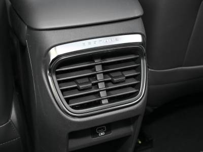 Bestune T90 Details (3)