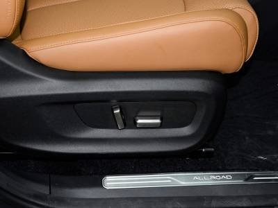 Chery Fulwin X3L Details (13)