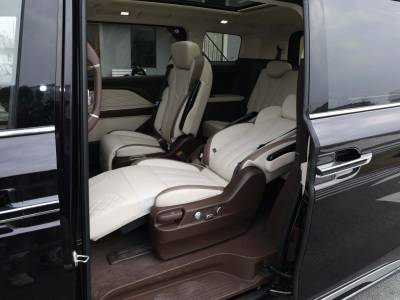 Bestune M9 Details (9)