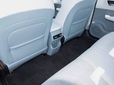 ROEWE D6 Details (8)