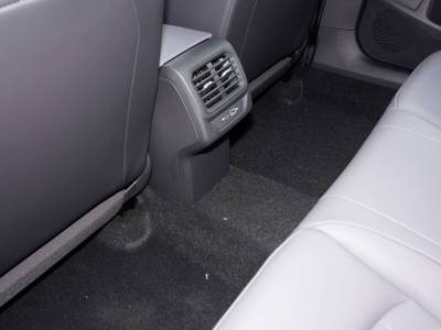 Volkswagen Lamando Details (12)