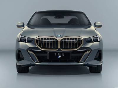 BMW i5 Details (3)