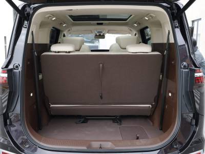 Bestune M9 Details (2)