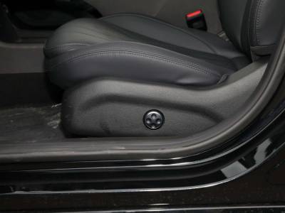 Chery Fengyun A8L Details (11)
