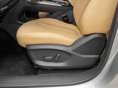 ROEWE RX5 Details (11)