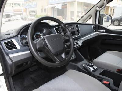 Dongfeng Lingzhi M5EV Details(3)