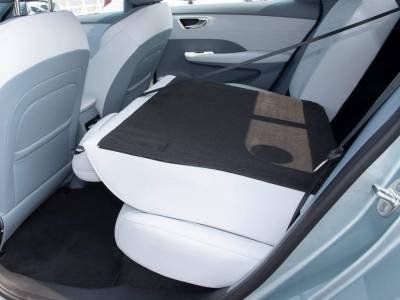 ROEWE D6 Details (6)