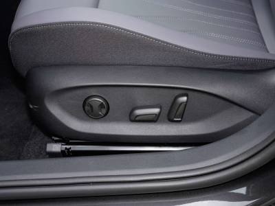 Volkswagen Lamando Details (11)