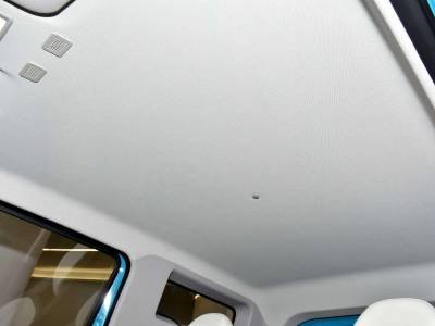 Livan Blue Balloon Details (13)