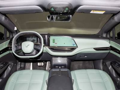 Hongqi EH7 Details (2)(1)