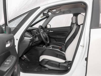 Honda FIT Details (3)