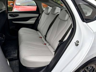 BYD Seal 05 DM Details (4)
