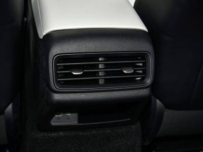 BYD Seal 05 DM Details (12)