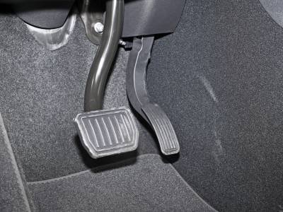 Tesla Model Y Details (11)