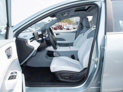 ROEWE D6 Details (4)