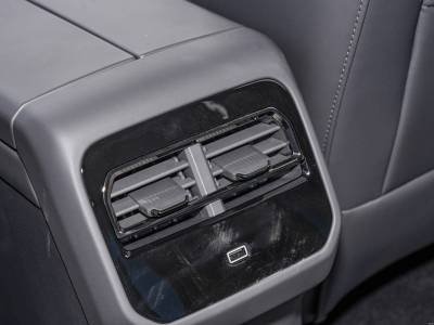 Jetour ShanHai L6 Details (1)