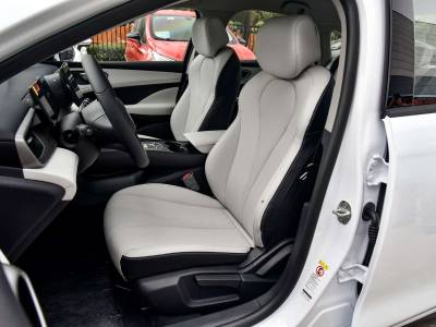 BYD Seal 05 DM Details (11)