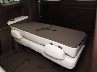 Bestune M9 Details (3)