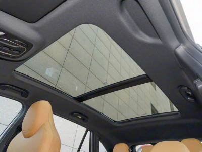 ROEWE RX5 Details (3)