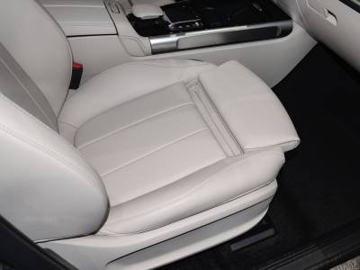 Mercedez Benz EQB Details (5)