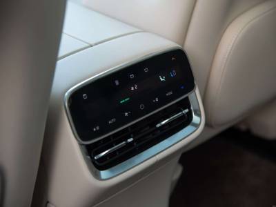Aito M8 Details (1)