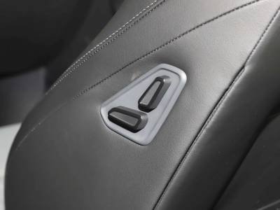 Volkswagen Magotan Details (13)