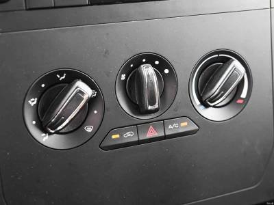 Wuling Hongguang Plus Details (2)