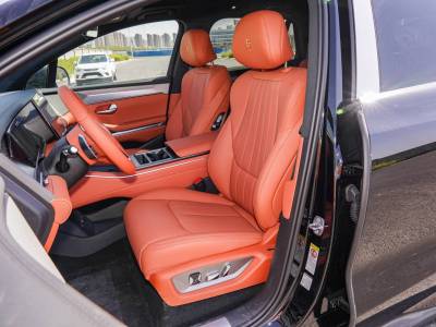 BYD Tang L EV Details (4)