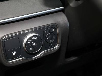 Chery Fengyun A8L Details (3)