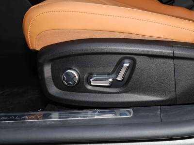 Geely Starshine 8 Details (6)