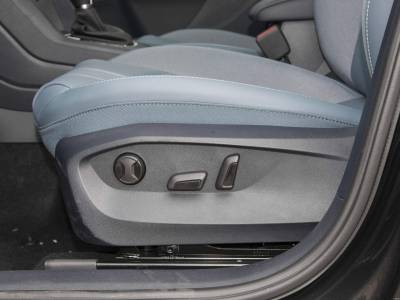 Volkswagen Tharu Details (14)