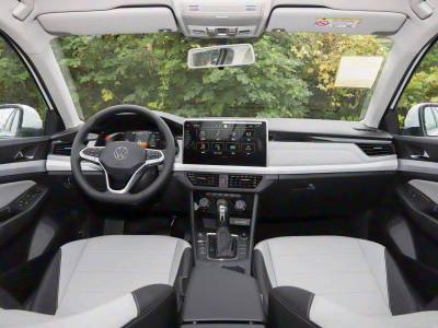 Volkswagen Bora Details (9)