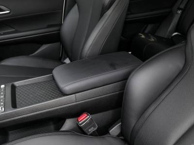 BYD E7 Details (4)