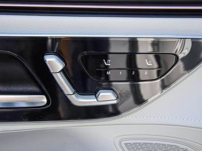 Mercedes Benz EQE Details (15)