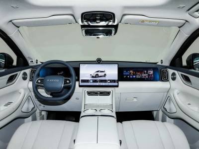 Exeed ET5 Details (12)