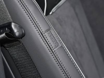Hongqi E-HS9 Details (5)