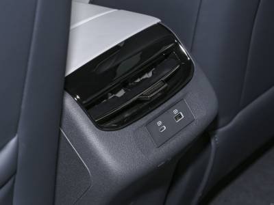 Dongfeng eπ007 Auto Details (1)