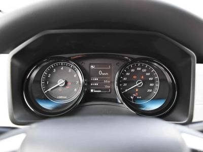 Wuling Hongguang Plus Details (1)