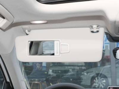 Volkswagen Sagitar Details (2)