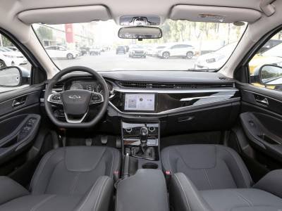 Chery Arrizo 5 Details (13)
