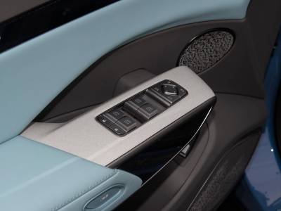 Hongqi Tiangong 08 Details (13)