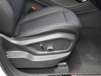 Hongqi HS3 Details (4)