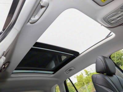 ROEWE RX5 MAX Details (12)