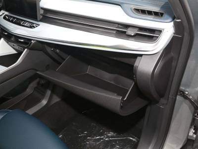 Geely Jiaji Details (11)