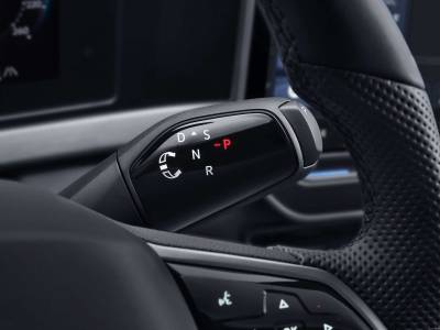 VW Passat Details (15)