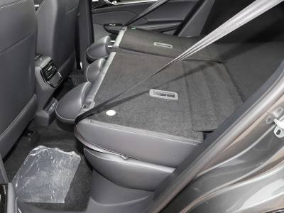 ROEWE RX5 MAX Details (6)