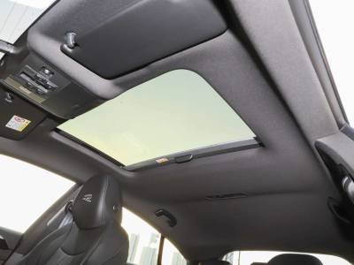 Volkswagen CC Details (13)